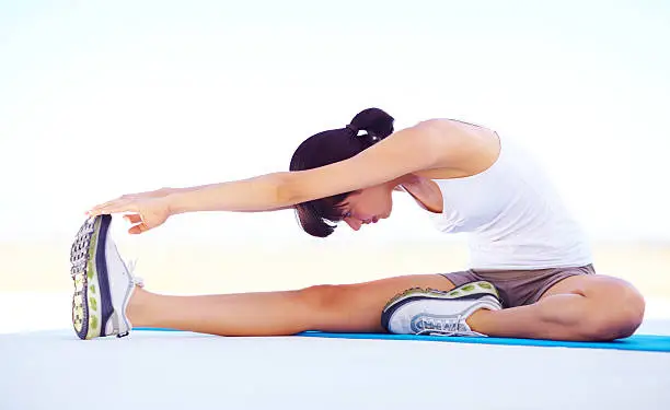 5 Morning Wellness Habits Beginners in 2025 (No Gym Needed!)